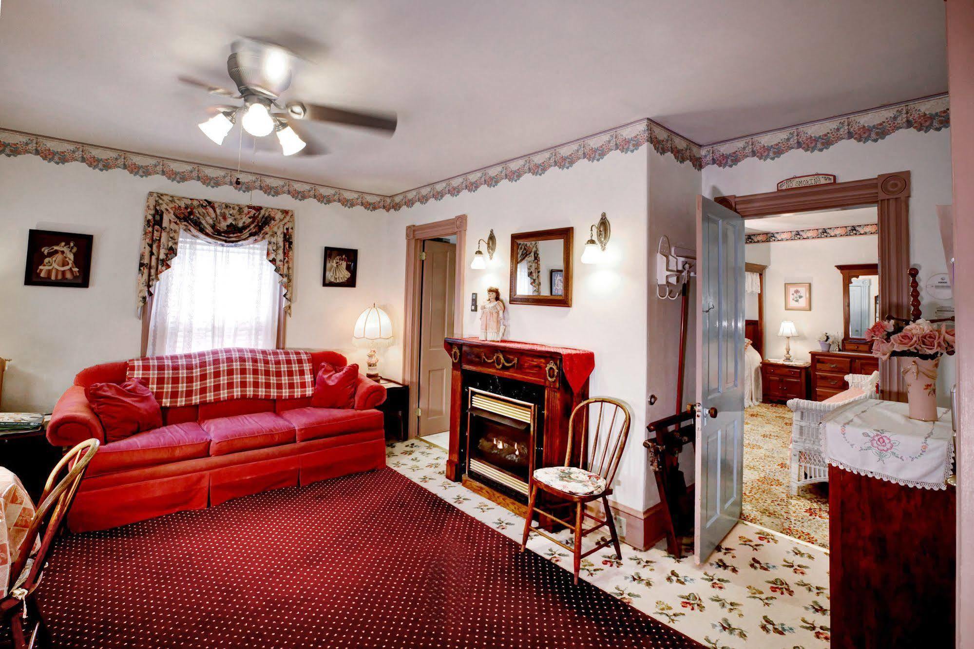 Antoinette'S Apartments & Suites Cape May Eksteriør bilde